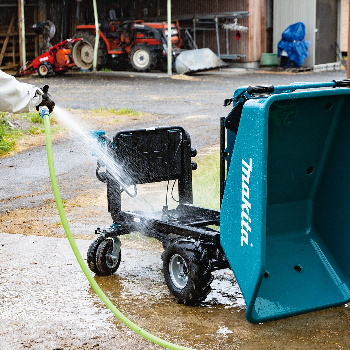 DCU603Z-18Vx2 Brushless Wheelbarrow